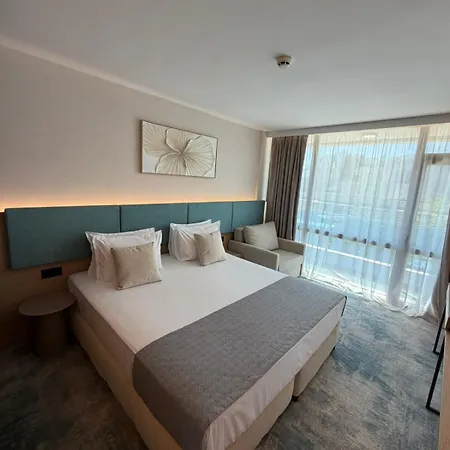 Elia Mare - Free Access Hotell Kiten (Burgas)